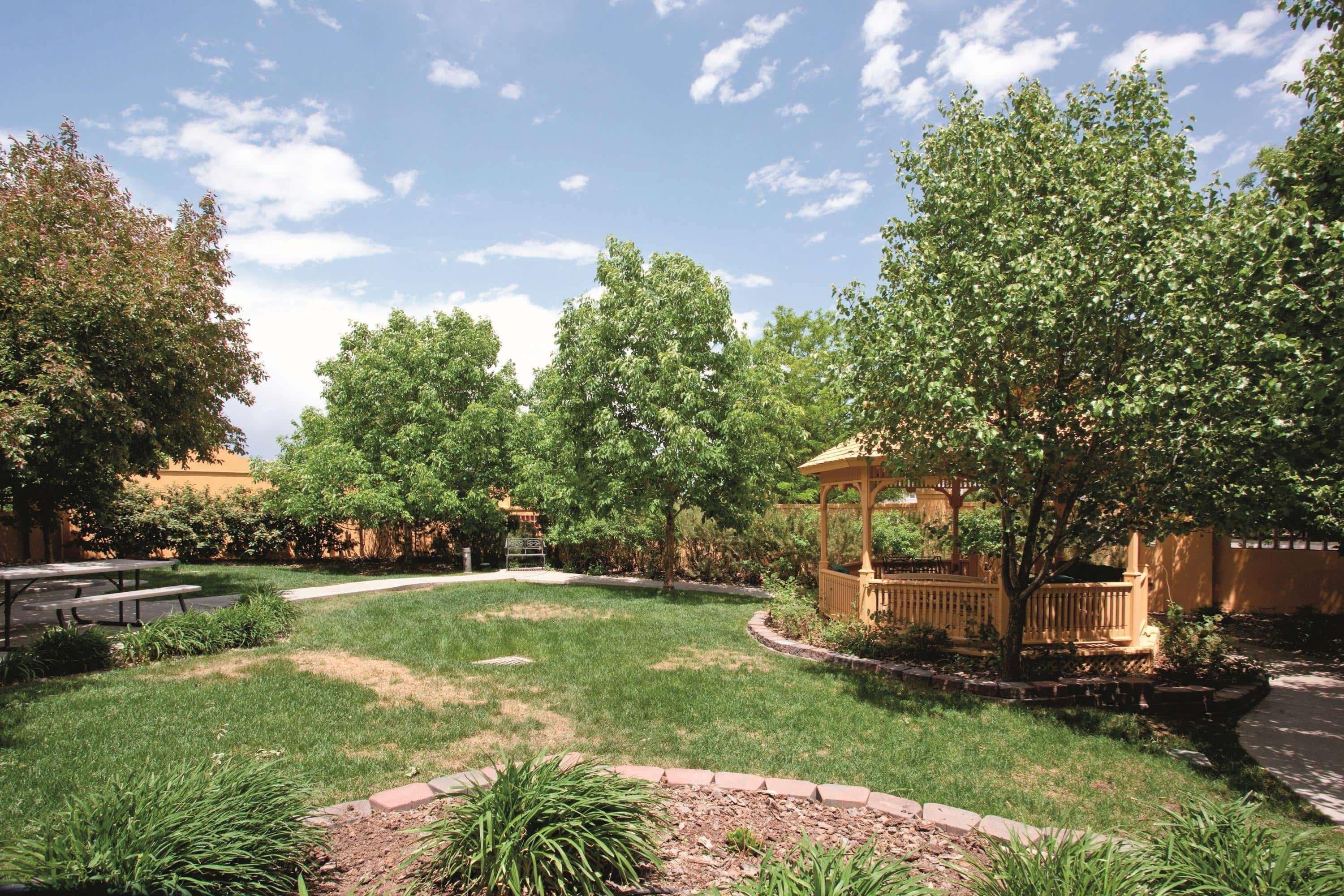 La Quinta By Wyndham Colorado Springs South Airport Hotel Exterior photo